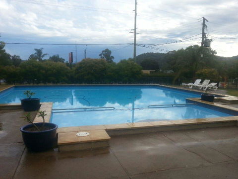 Sandy Hollow Tourist Park - Accommodation Kalgoorlie 2