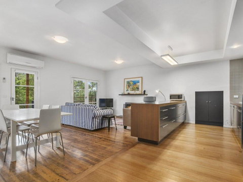 SEA CORNER - Anglesea - Accommodation Kalgoorlie 1
