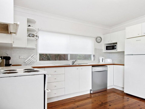 Sea Shack - Renovated 1950's Beach House - Accommodation Kalgoorlie 2