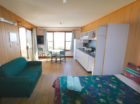 Sea Vu Caravan Park - Accommodation Kalgoorlie 2