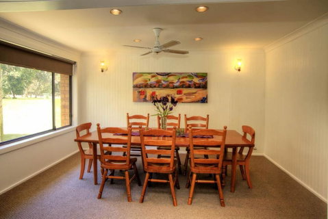 SEABREEZE - Accommodation Kalgoorlie 2
