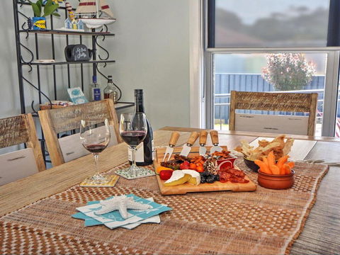 Seaclusion - 120m To The White Sands Of Callala Beach - Accommodation Kalgoorlie 3