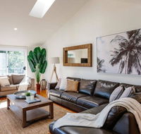 Seagrass House - Modern North Avoca Oasis - Accommodation Kalgoorlie