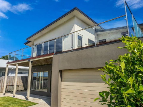 SEAL HAVEN - Centrally Located, Modern Home - Accommodation Kalgoorlie 0