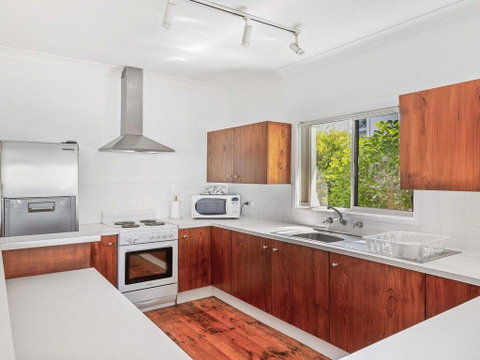 Seaspray On Culburra - Dolphin And Whale Watching - Accommodation Kalgoorlie 2