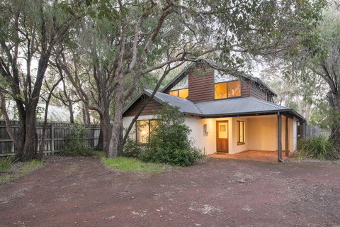 Shady Shack - Accommodation Kalgoorlie 1