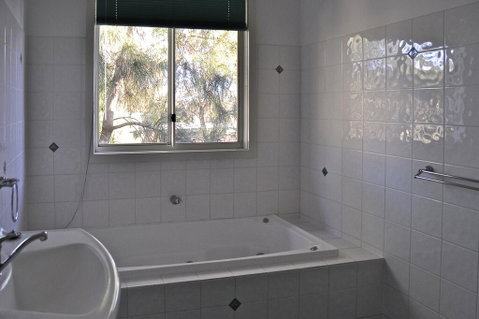 Sheoak Holiday Home - Accommodation Kalgoorlie 1