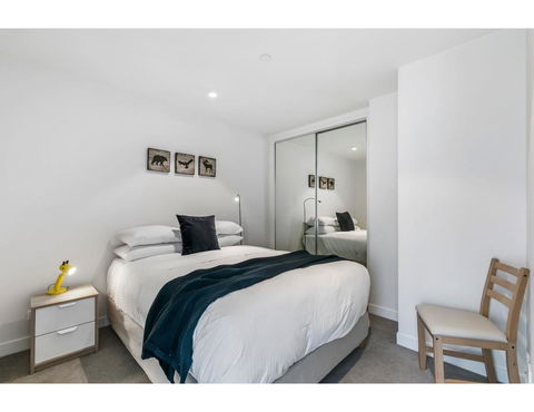 Shop Til You Drop At Sleek Unit In Hip Area - Accommodation Kalgoorlie 1