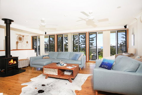 Shores - Pet-Friendly - 1 Min Walk To Beach - Accommodation Kalgoorlie 0