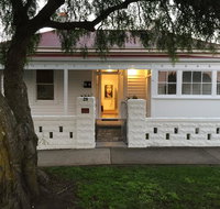 Signature on Gunn - Accommodation Kalgoorlie