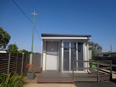 Smart Stayzzz Inns - Accommodation Kalgoorlie 2