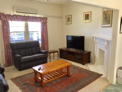 Smith Street Cottage Naracoorte - Accommodation Kalgoorlie 2