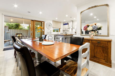 StayCentral - Rosanna Luxurious Mansion - Accommodation Kalgoorlie 2