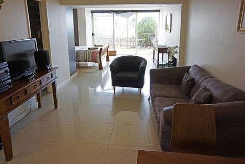 Studio 3 - Ground Floor Fremantle Apartment - Accommodation Kalgoorlie 0