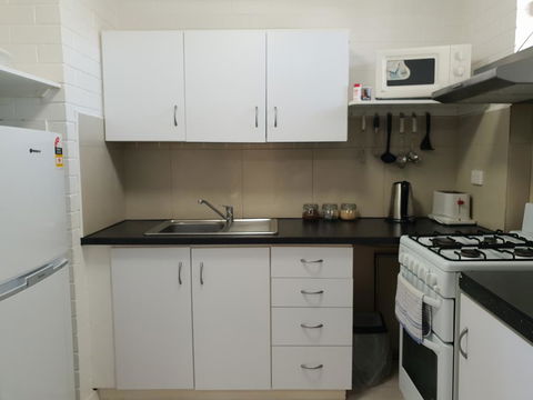 Studio 412 - Ocean And Sunset Views On A Budget - Accommodation Kalgoorlie 3