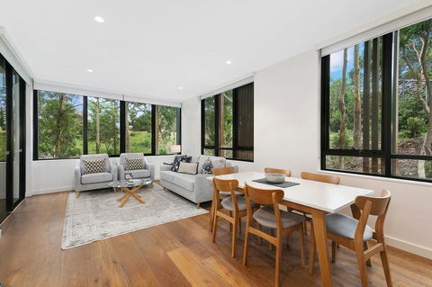 Stylish Lux Home With Hotel Grade Cleanliness - Accommodation Kalgoorlie 0