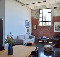 Stylish Warehouse Conversion In The Heart of Fitzroy - Accommodation Kalgoorlie