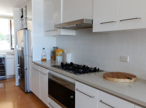 Sun, Sand, Sea And Salty Kisses Cottesloe Beach House - Accommodation Kalgoorlie 1