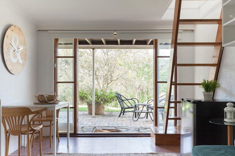 Sunseeker Cottage - Gorgeous Seaside Cottage - Accommodation Kalgoorlie 0