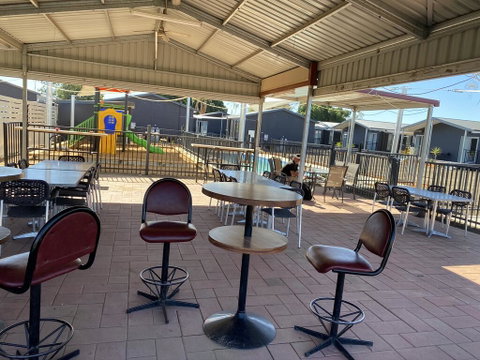 Sunshine Gardens Bourke Resort - Accommodation Kalgoorlie 1