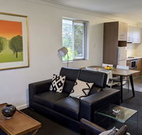 Superb 2 BR Apartment Minutes to CBD- Cen8 - Accommodation Kalgoorlie