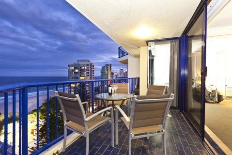 Surf Regency - Accommodation Kalgoorlie 0