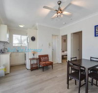 Surf Side Palms 12 - Accommodation Kalgoorlie