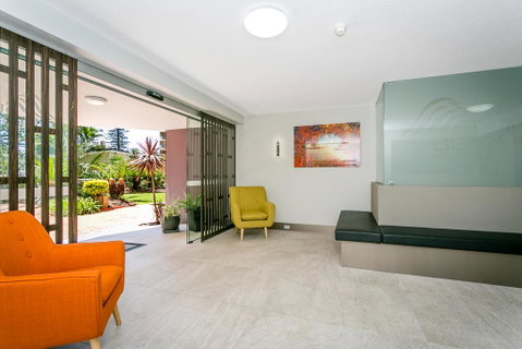 Surfers Beachside Holiday Apartments - Accommodation Kalgoorlie 2
