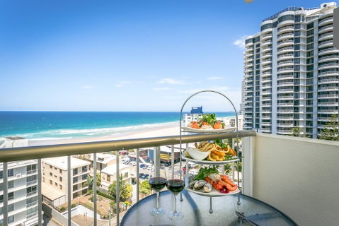 Surfers Beachside Holiday Apartments - Accommodation Kalgoorlie 0