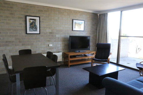 Tanderra 4 - Accommodation Kalgoorlie 1