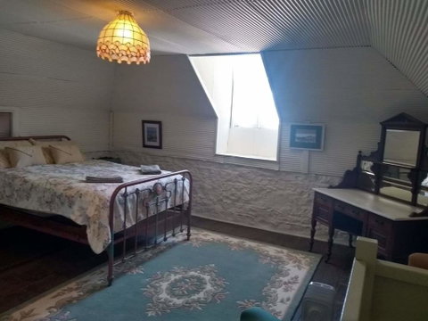 Tanilba House - Accommodation Kalgoorlie 2