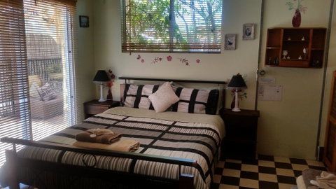 Tara Spa Apartments - Accommodation Kalgoorlie 0