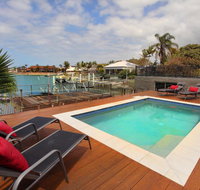 Tarcoola 49 - 4 BDRM Canal Home with Pool - Accommodation Kalgoorlie
