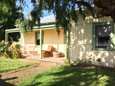 Tarndwarncoort - Farmer's Cottage - Accommodation Kalgoorlie 0