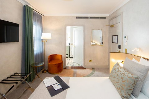 Tattersalls Hotel - Accommodation Kalgoorlie 1