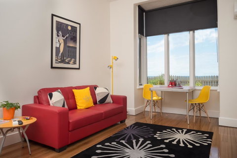 Penguin Waterfront Escape - Accommodation Kalgoorlie 18