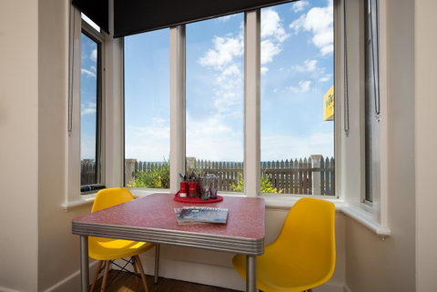Penguin Waterfront Escape - Accommodation Kalgoorlie 17