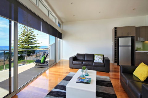 Penguin Waterfront Escape - Accommodation Kalgoorlie 10