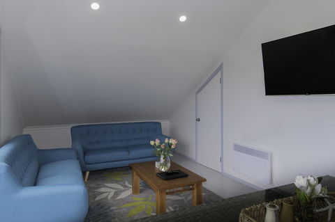 South Arm Luxury Loft - Accommodation Kalgoorlie 4