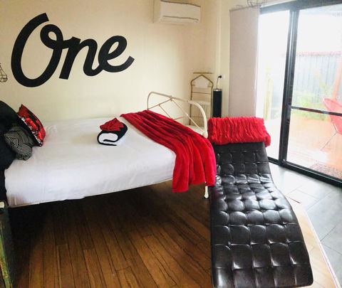 Apartment ONE - Accommodation Kalgoorlie 1