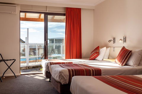 Beachfront Bicheno - Accommodation Kalgoorlie 1