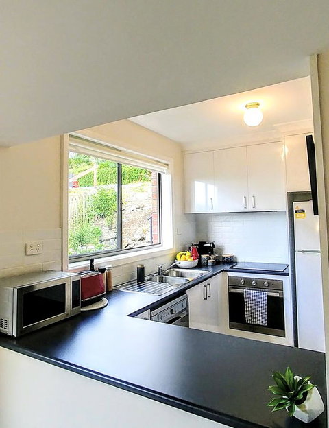 The View 2 Bed Unit With Stunning Hobart Outlook - Accommodation Kalgoorlie 10