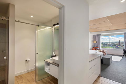 Peppers Silo - Accommodation Kalgoorlie 24