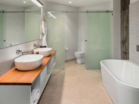 Peppers Silo - Accommodation Kalgoorlie 14