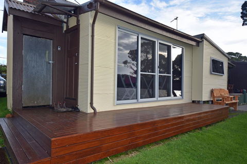 Lettes Hideaway - Accommodation Kalgoorlie 2