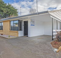 Elkie Villa - 2 Bedroom Unit - Burnie - Accommodation Kalgoorlie