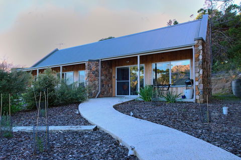 Freycinet Stone Studio 6 - Mica - Accommodation Kalgoorlie 7
