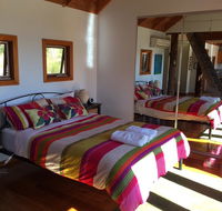 The Tree House - Accommodation Kalgoorlie