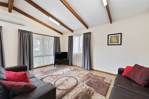 High Country Holiday Park - Accommodation Kalgoorlie 9