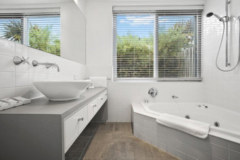 Oceanic Sorrento - Accommodation Kalgoorlie 5